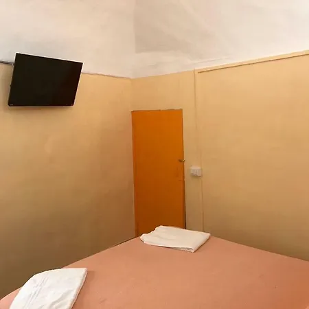 Orange شقة *
